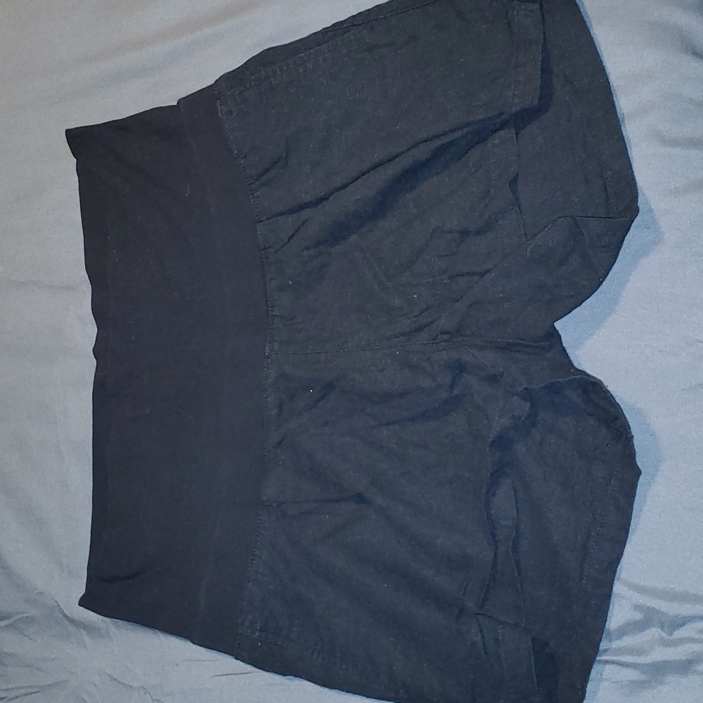 Old Navy Maternity Shorts